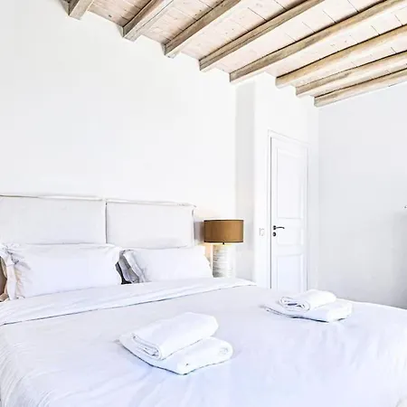 Olimpia Villa Mykonos Town